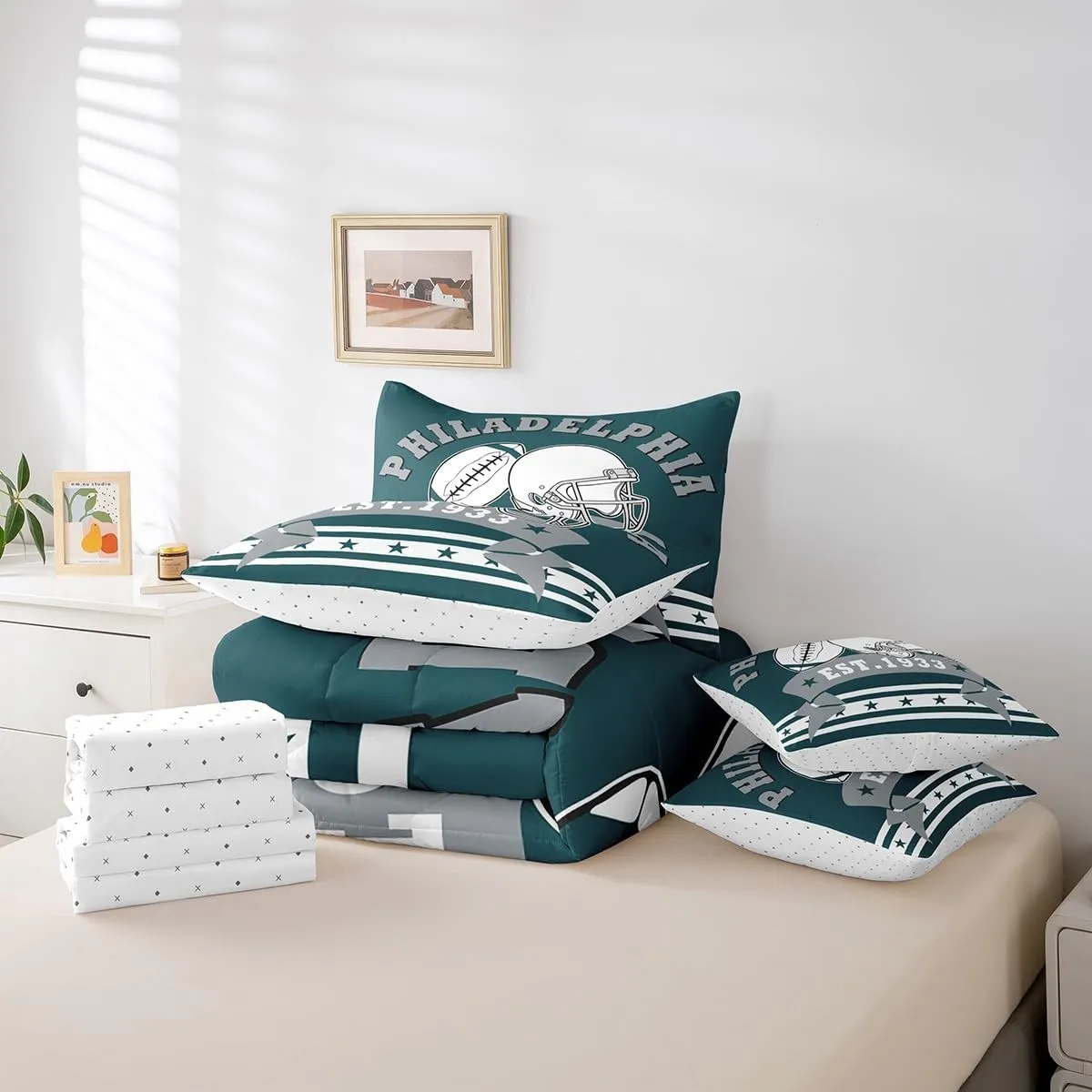 7Pcs Rugby Football Team Comforter Set Kids Sports Bedding, American Football Cool Sports Comforter Twin Size Football City Bed Set With 2 Pillowcases & 2 Throw Pillow Covers (Philadelphia)