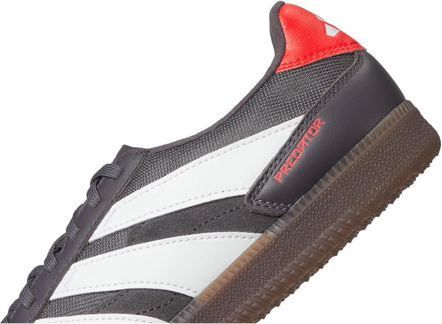 adidas Unisex Adult Freestyle Indoor Sneaker
