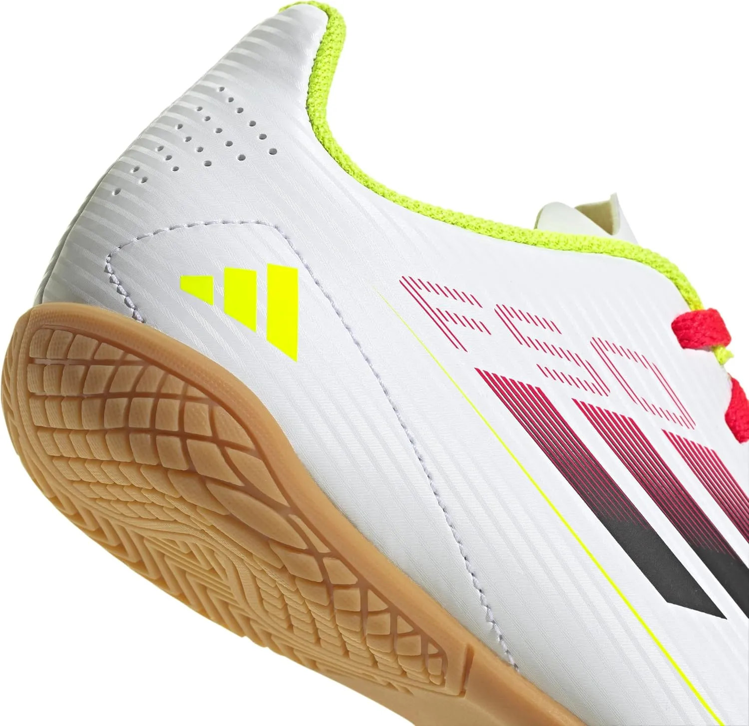 adidas Unisex-Child F50 Club Indoor Sneaker