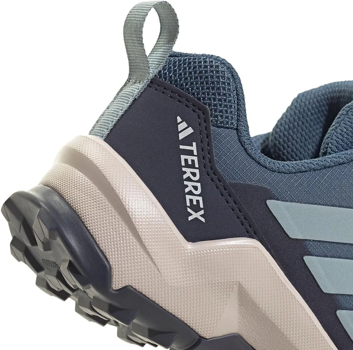 adidas Unisex-Child Terrex Ax Endless Ripstop Low Little Big Kid Sneaker