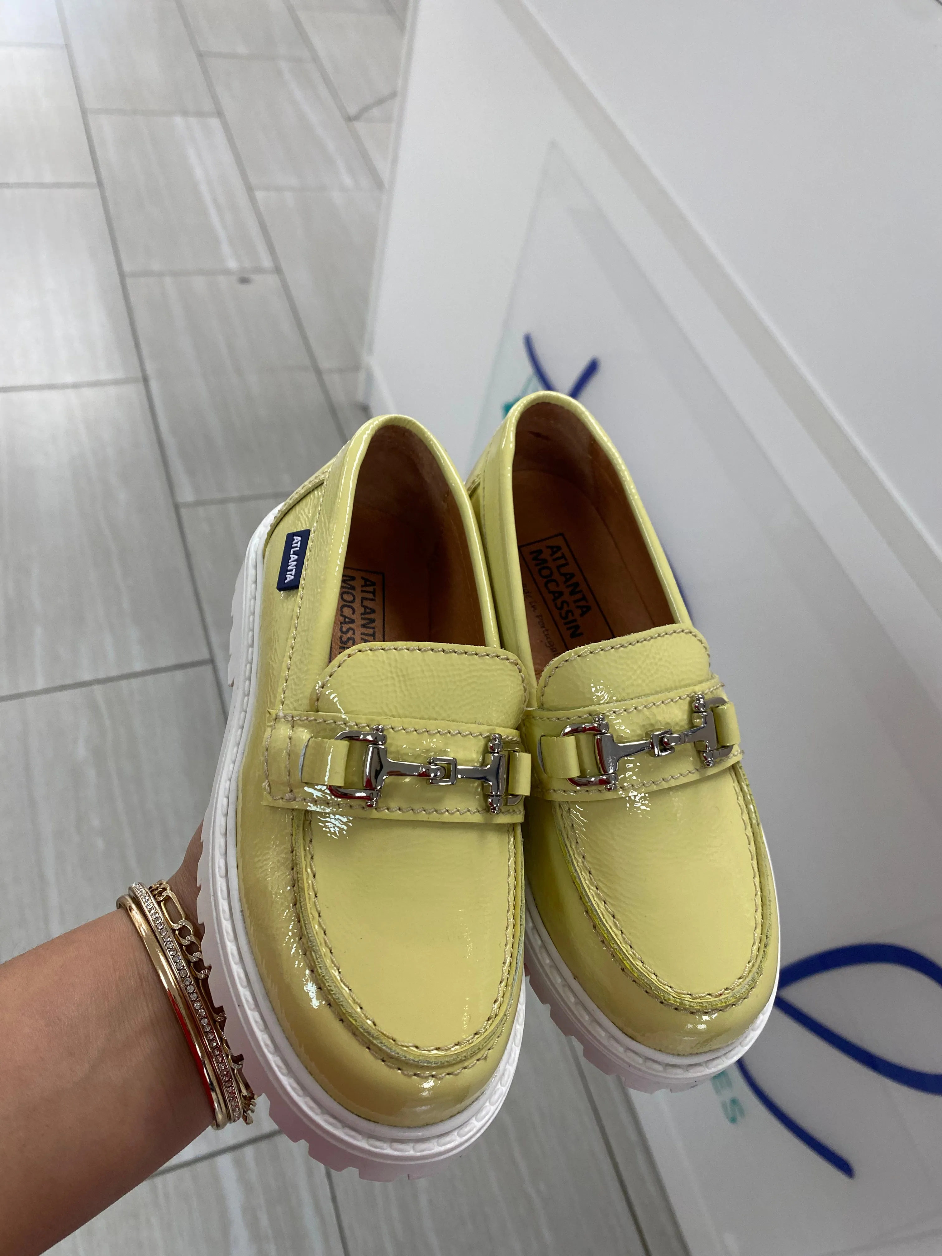 Atlanta Mocassin Yellow Buckle Chunky Loafer