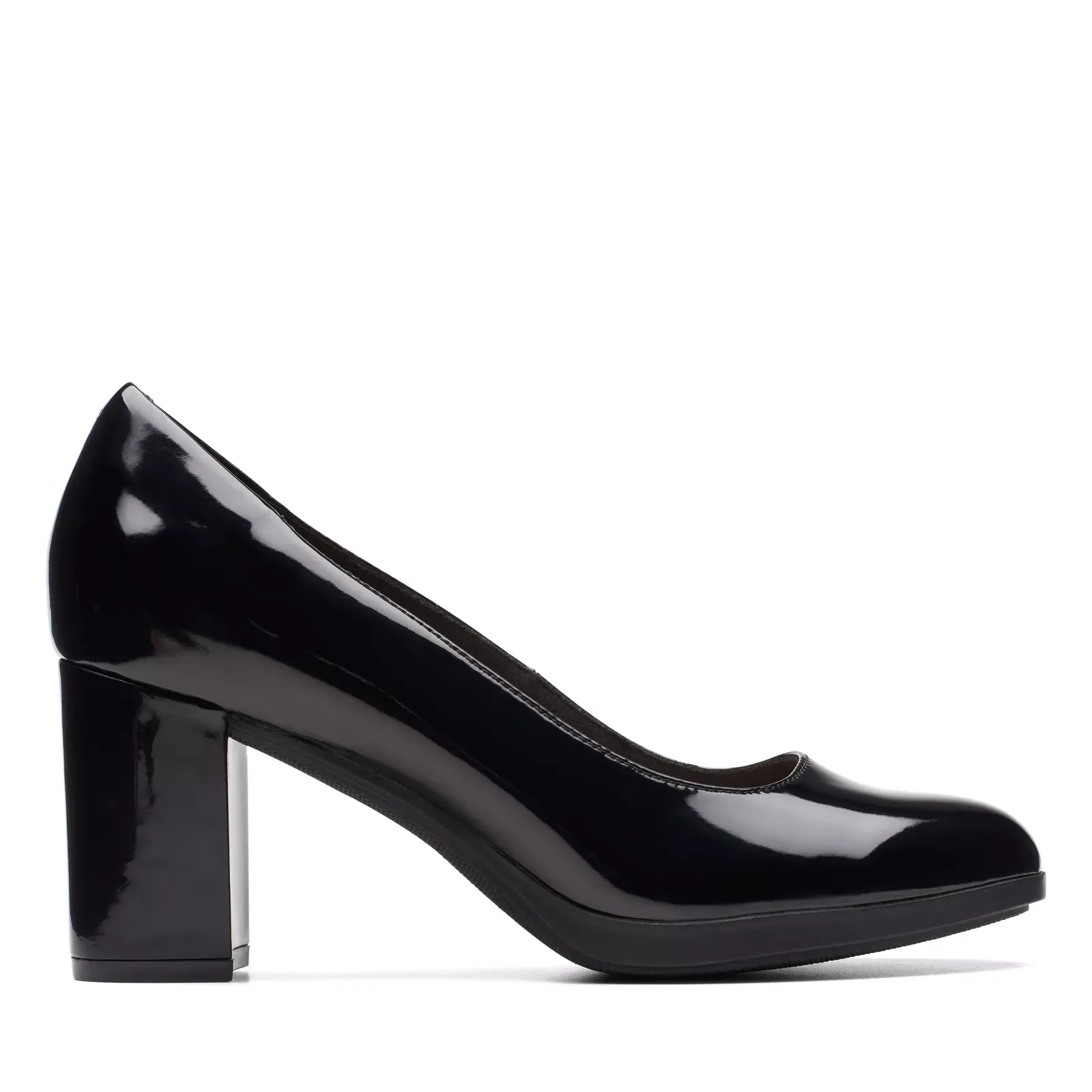 Clarks Women's Bayla Skip Black Patent 26174106
