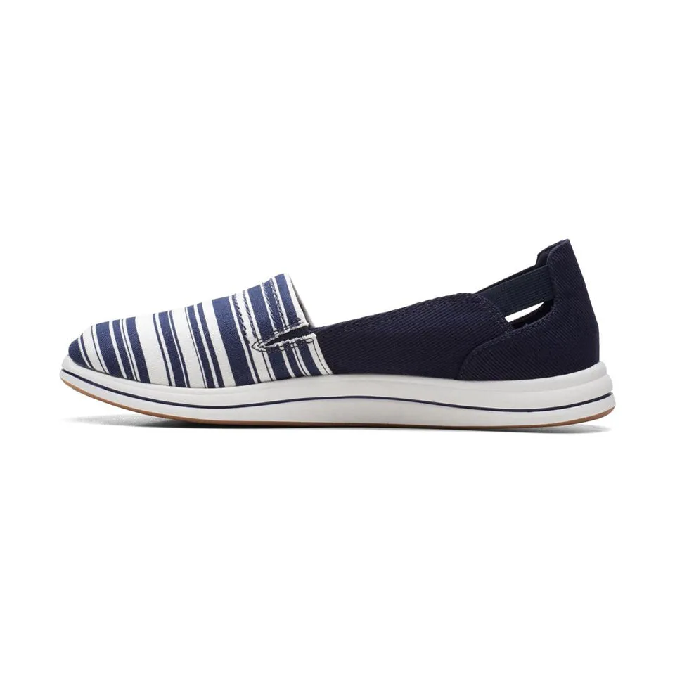 Clarks Women's Breeze Step II Olive White Textile | Navy White