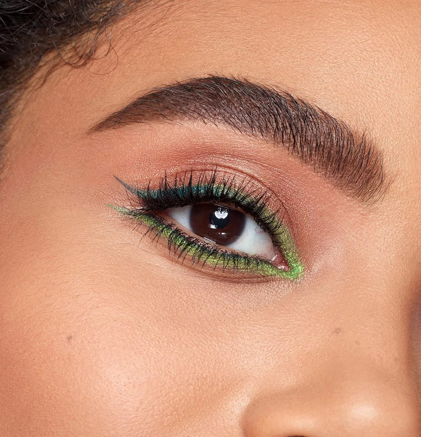 COVERGIRL - Clump Crusher by Lash Blast Mascara, 20X More Volume, Double Sided Brush, Long-Lasting Wear, 100% Cruelty-Free (Pack of 2)