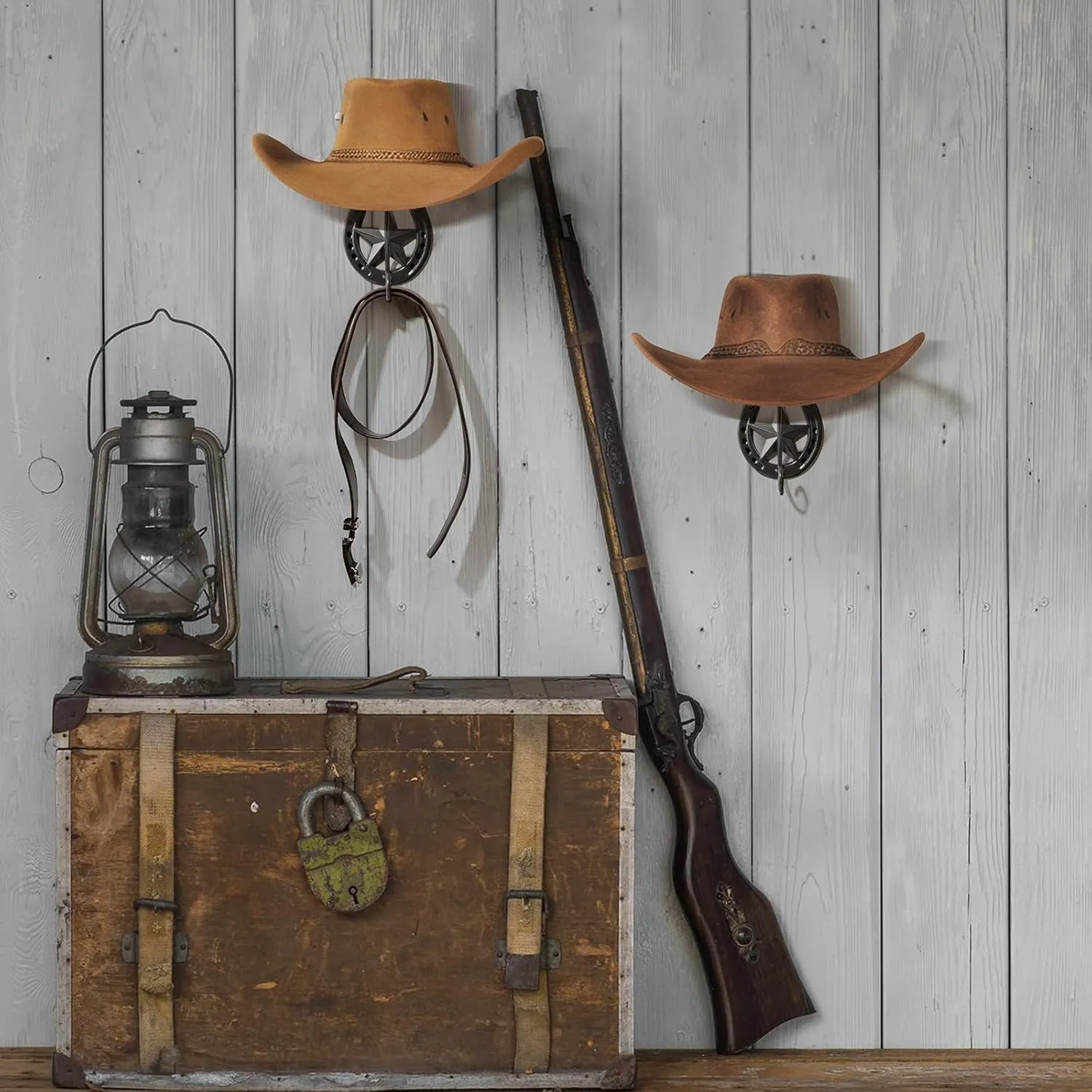 Cowboy Hat Holder for Wall 2 Pack Metal Iron Cowboy Hat Rack Western Hat Hanger Horseshoe Hooks Storage Cowboy Hat Organizer Display Closet Bedroom Living Room Western Gifts Wall Decor