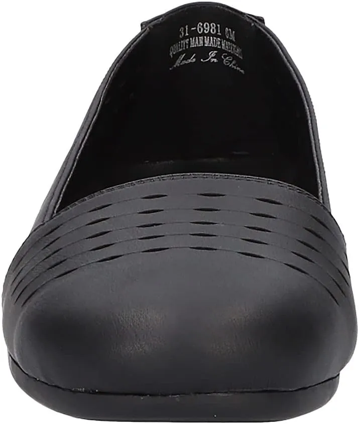 Easy Street Women's Isha Ballet Flat