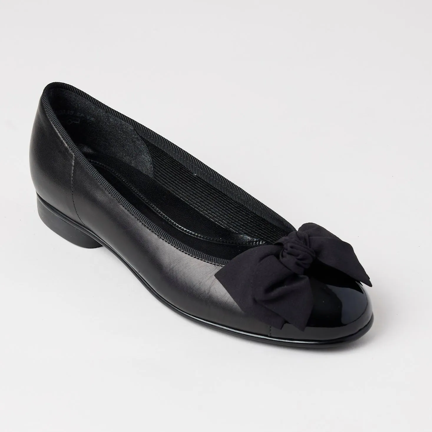 Gabor Black Leather Ballerinas