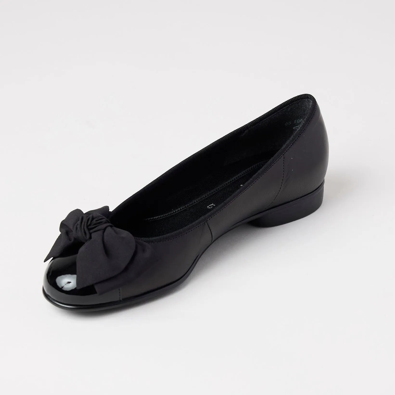 Gabor Black Leather Ballerinas