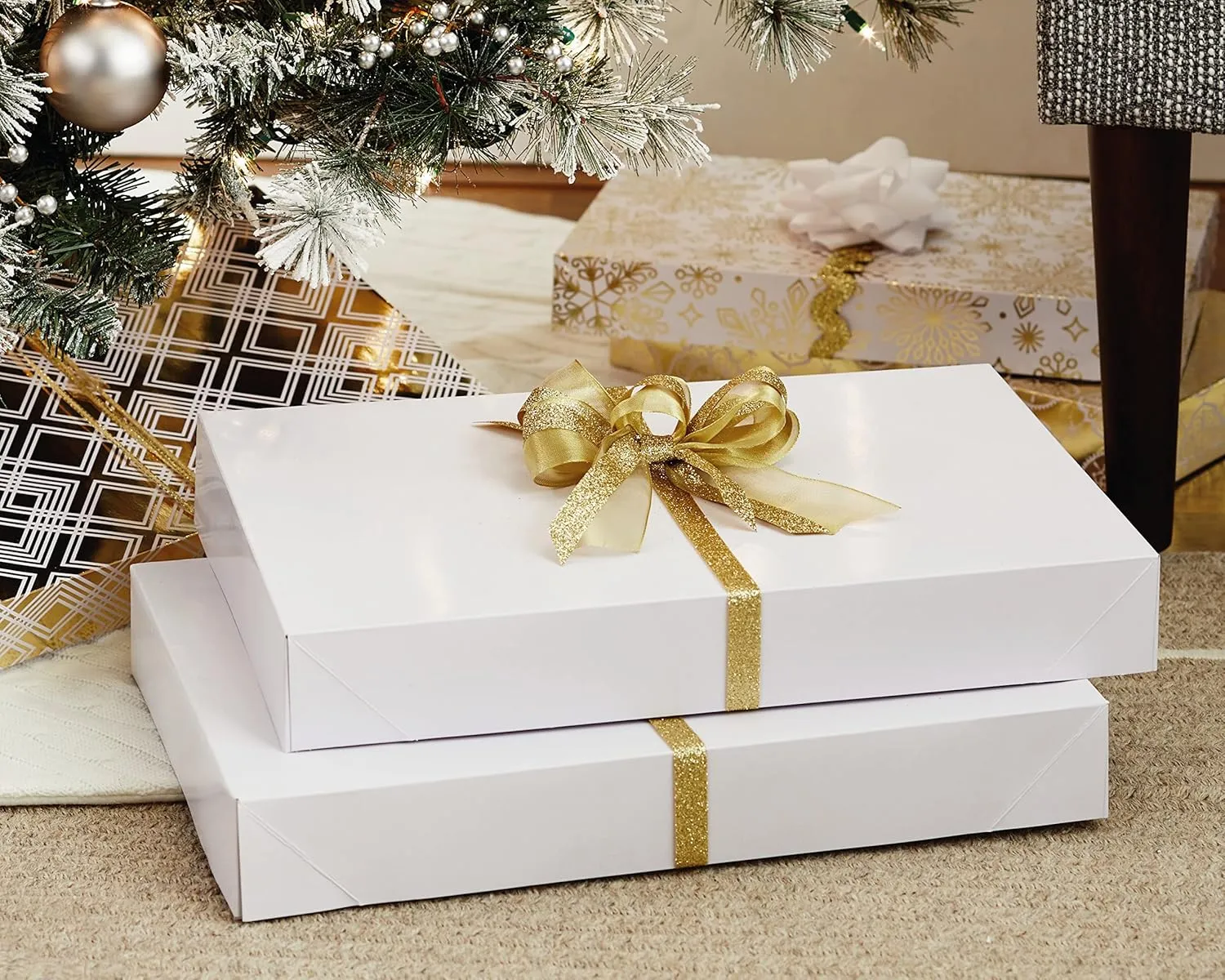 Hallmark XLarge Gift Boxes with Lids (12 Robe Boxes, White) for Birthdays, Graduations, Christmas, Weddings, Bridal Showers