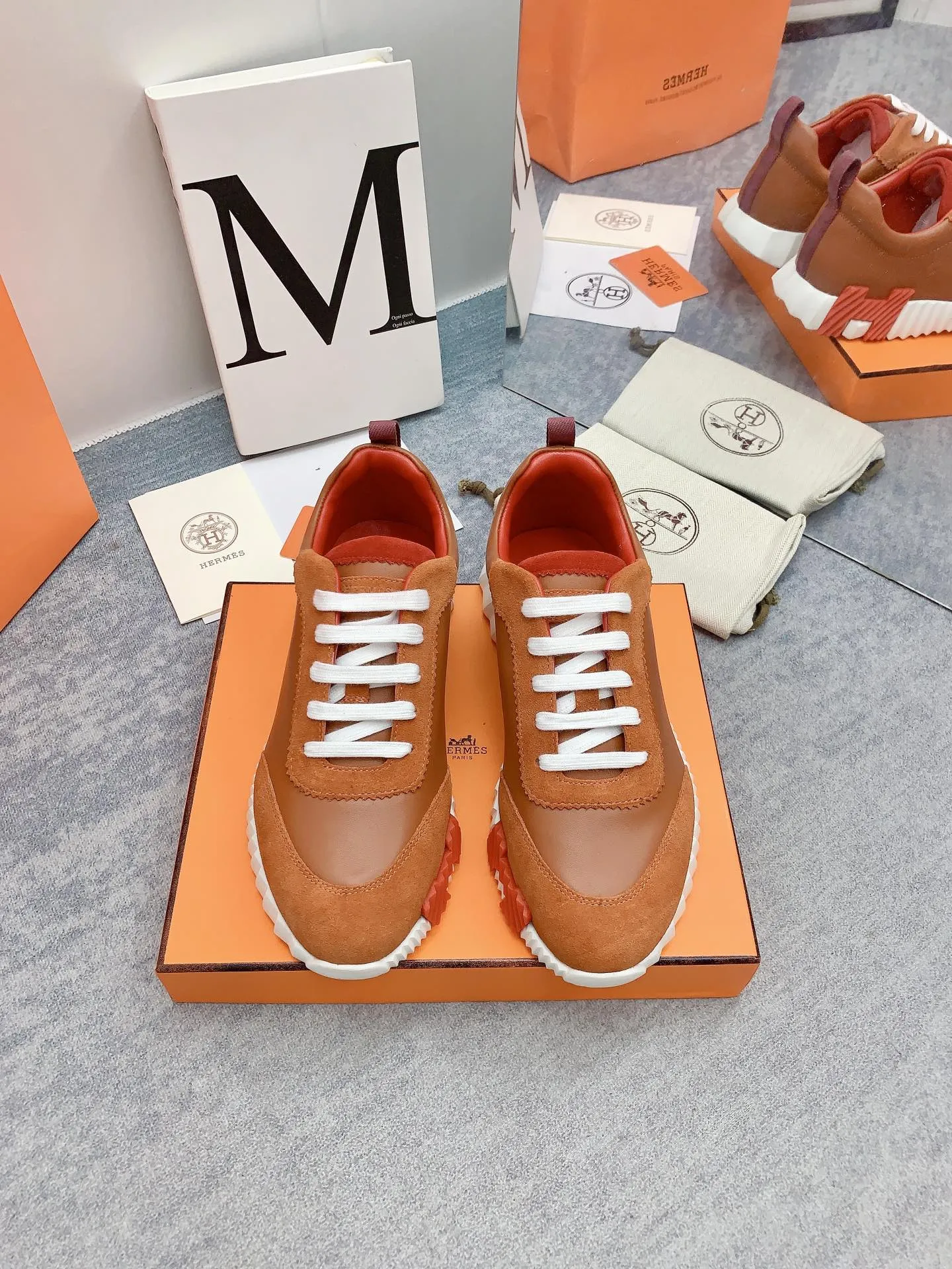 HM Bouncing Sneaker In Brown Lambskin 106427