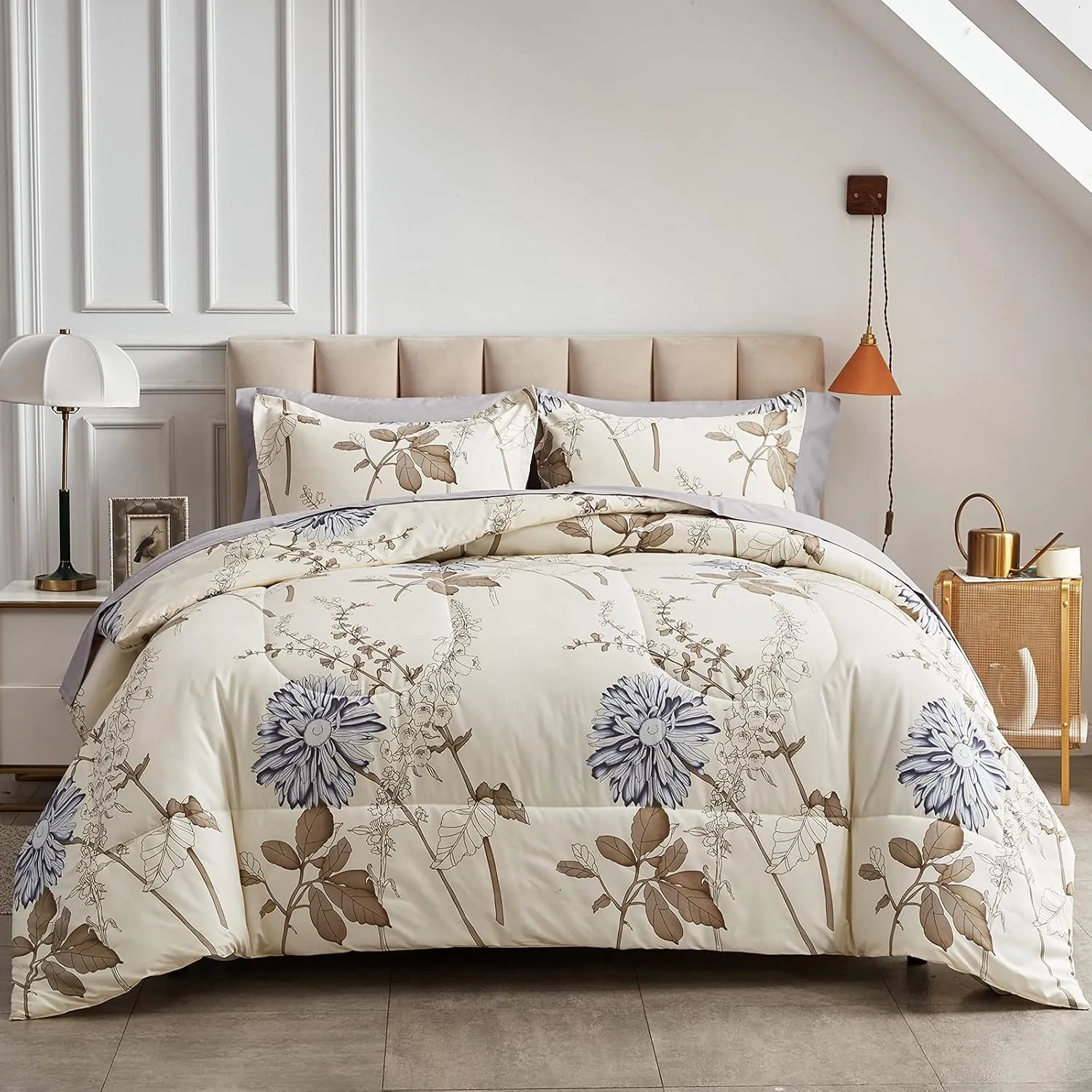Joyreap 7 Piece Bed in a Bag Queen, Elegant Flower Botanical Smooth Soft Microfiber Floral Comforter Set for All Season (1 Comforter, 2 Pillow Shams, 1 Flat Sheet, 1 Fitted Sheet, 2 Pillowcases)
