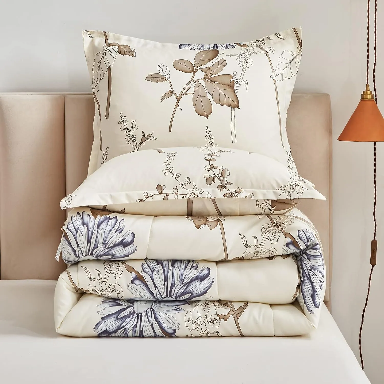 Joyreap 7 Piece Bed in a Bag Queen, Elegant Flower Botanical Smooth Soft Microfiber Floral Comforter Set for All Season (1 Comforter, 2 Pillow Shams, 1 Flat Sheet, 1 Fitted Sheet, 2 Pillowcases)