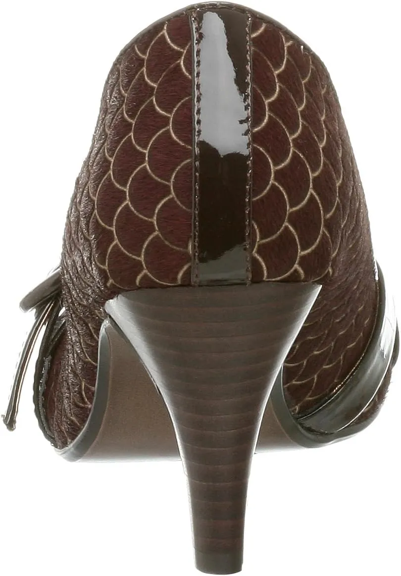 Naughty Monkey Women's Crossize Pump