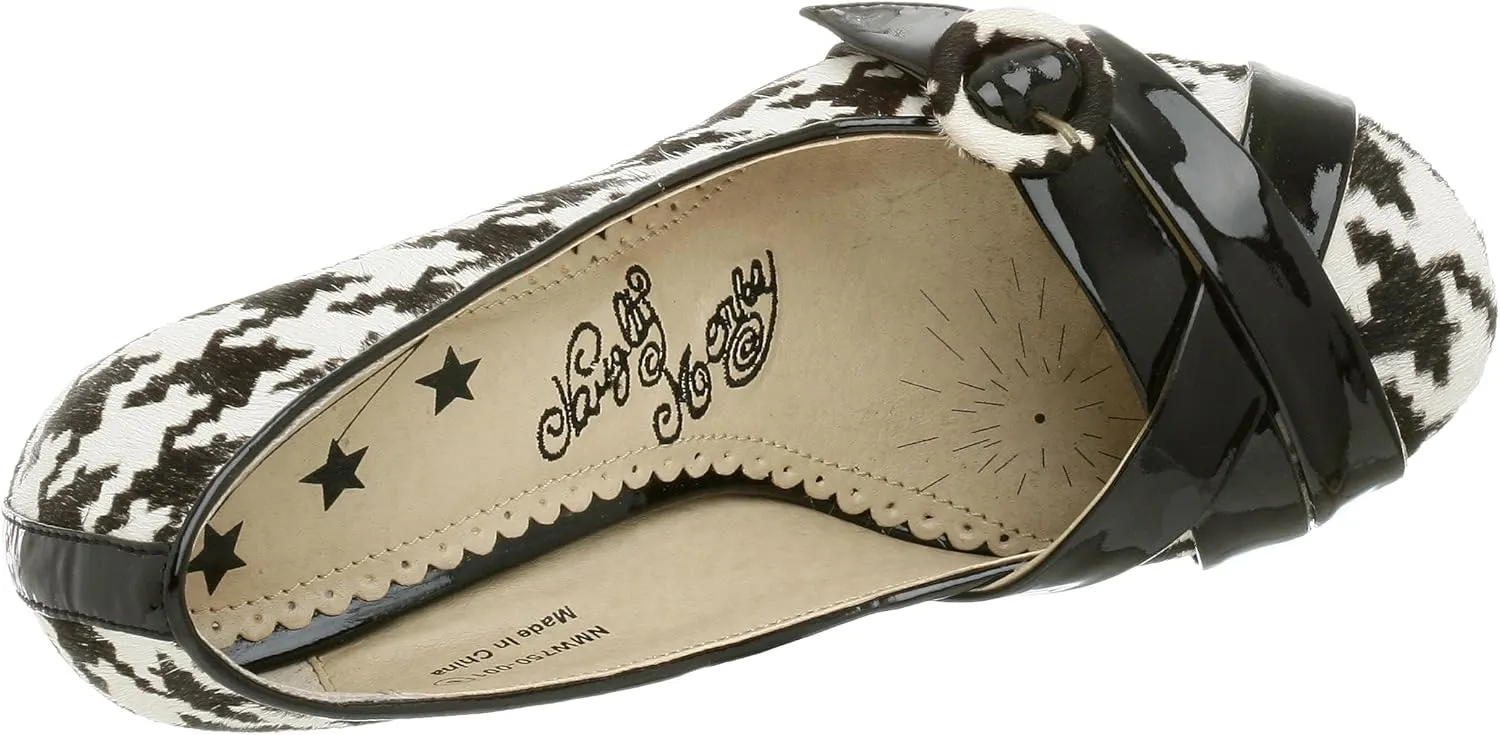 Naughty Monkey Women's Crossize Pump