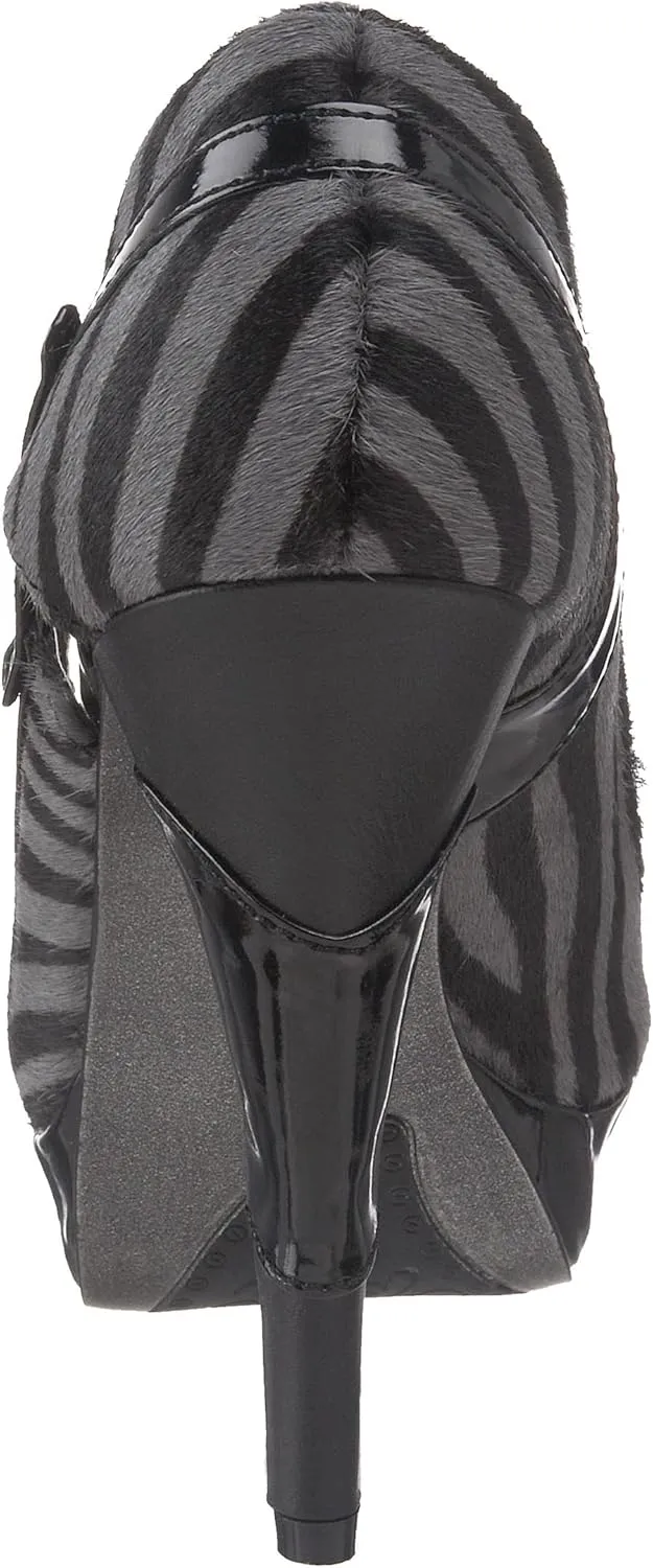 Naughty Monkey Women's Portia Pump
