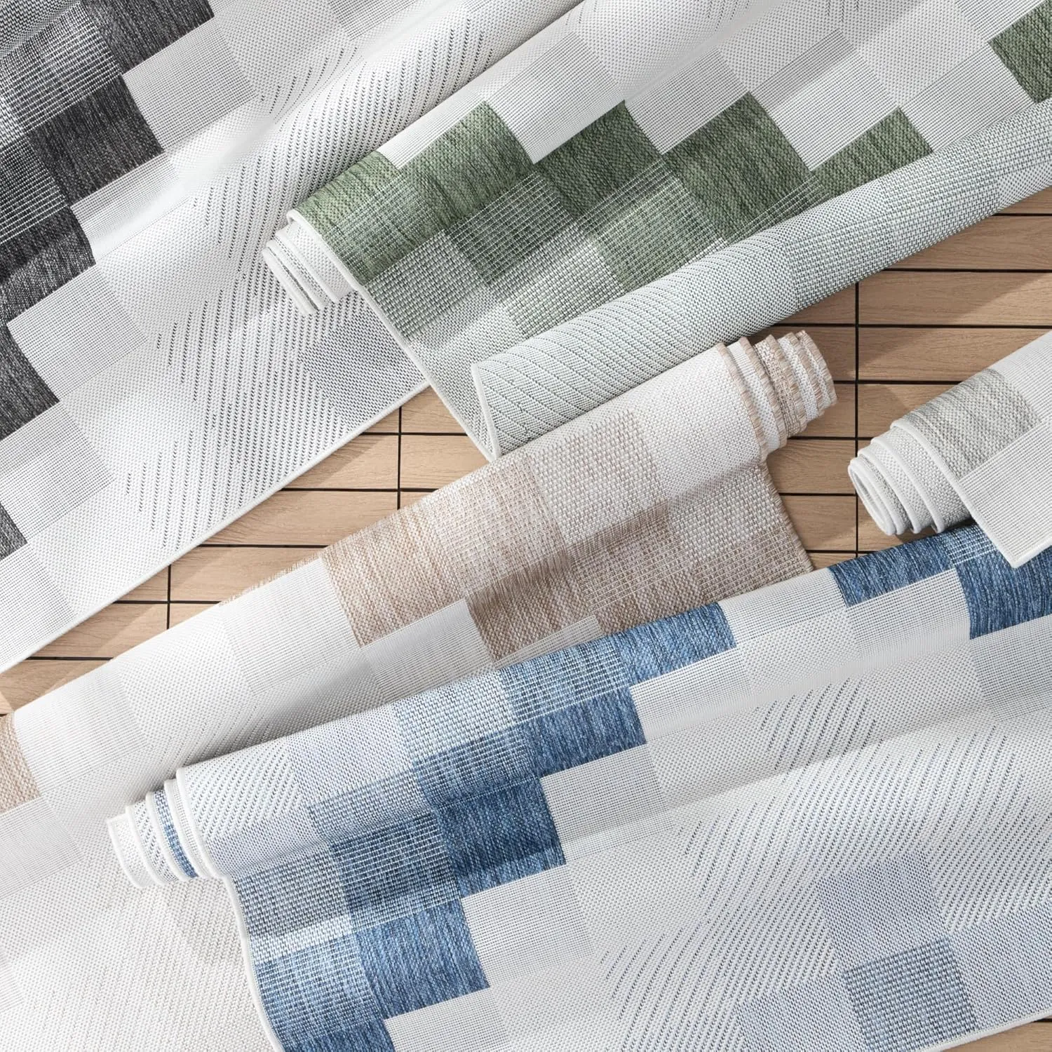 Nicole Miller New York Patio Country Ombre Chevron Indoor Outdoor Area Rug, UV Fade Resistant, Low Pile, Beige/Cream, 7'9"x10'2"