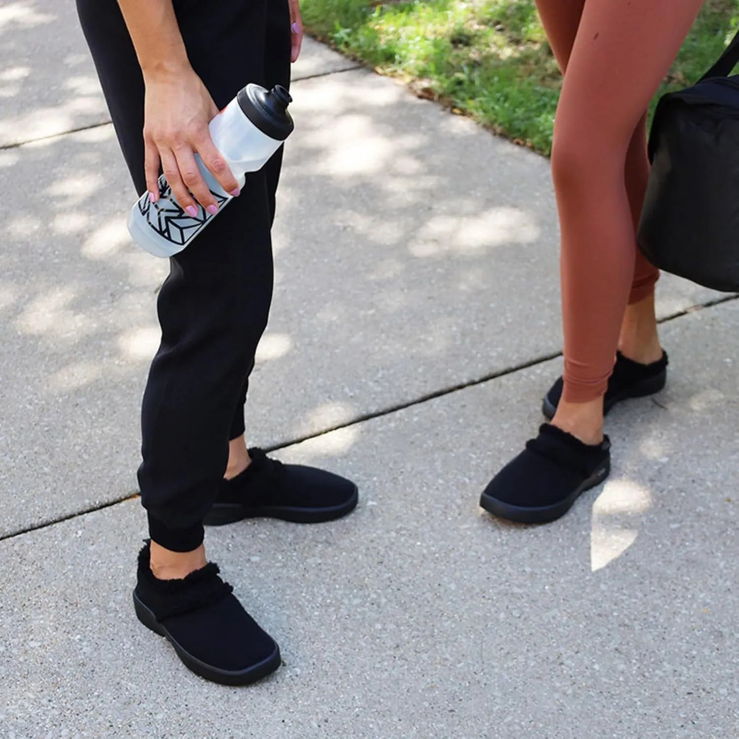 OOFOS OOcoozie Low Recovery Shoe - Women’s