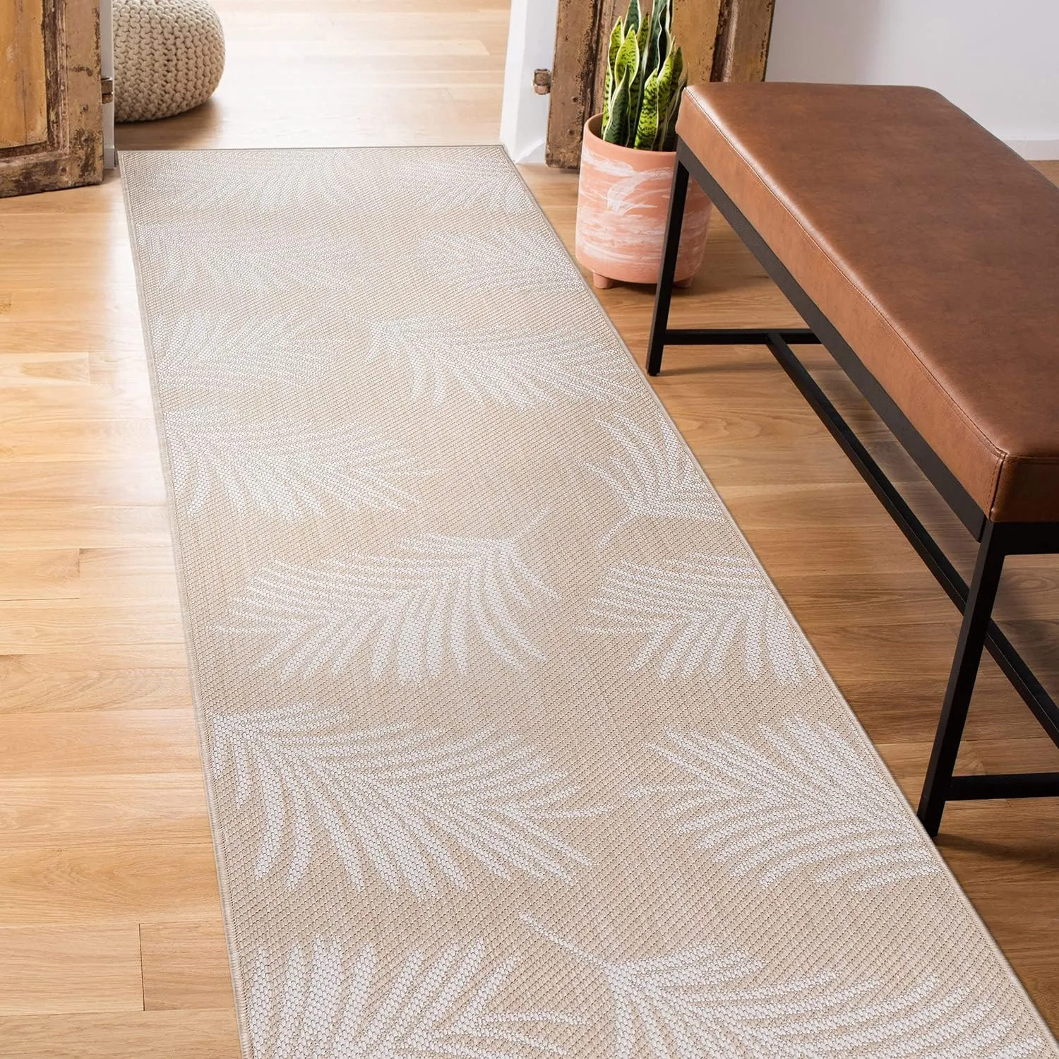 Rugshop Contemporary Palm Leaves Textured Flat Weave Easy Cleaning Outdoor Rugs for Deck,Patio,Backyard Indoor/Outdoor Runner Rug 2' x 7' Natural