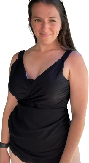 Sarah Wells Hands Free Pumping and Nursing Swim Top