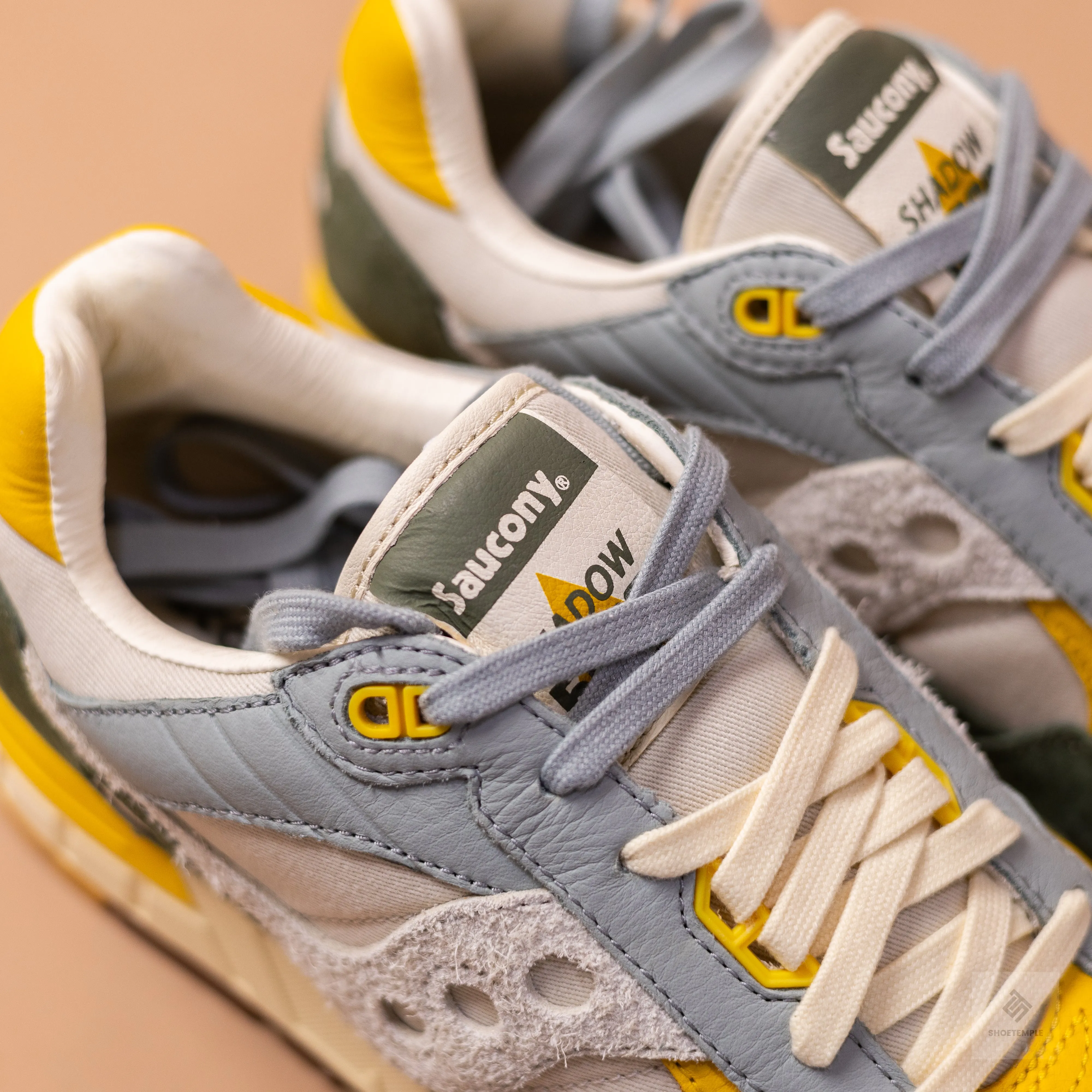Saucony Shadow 5000 Sneaker