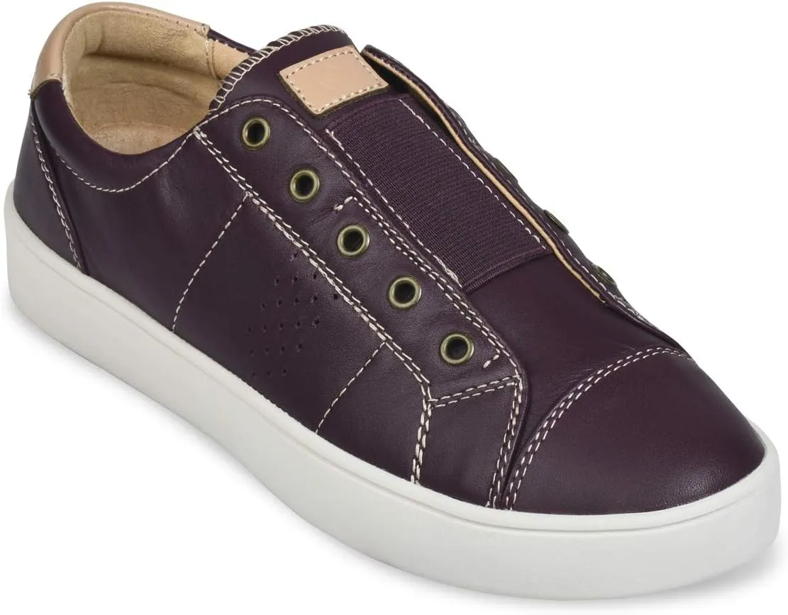 Spenco Women's Malibu Lux Sneaker