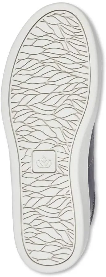 Spenco Women's Malibu Lux Sneaker