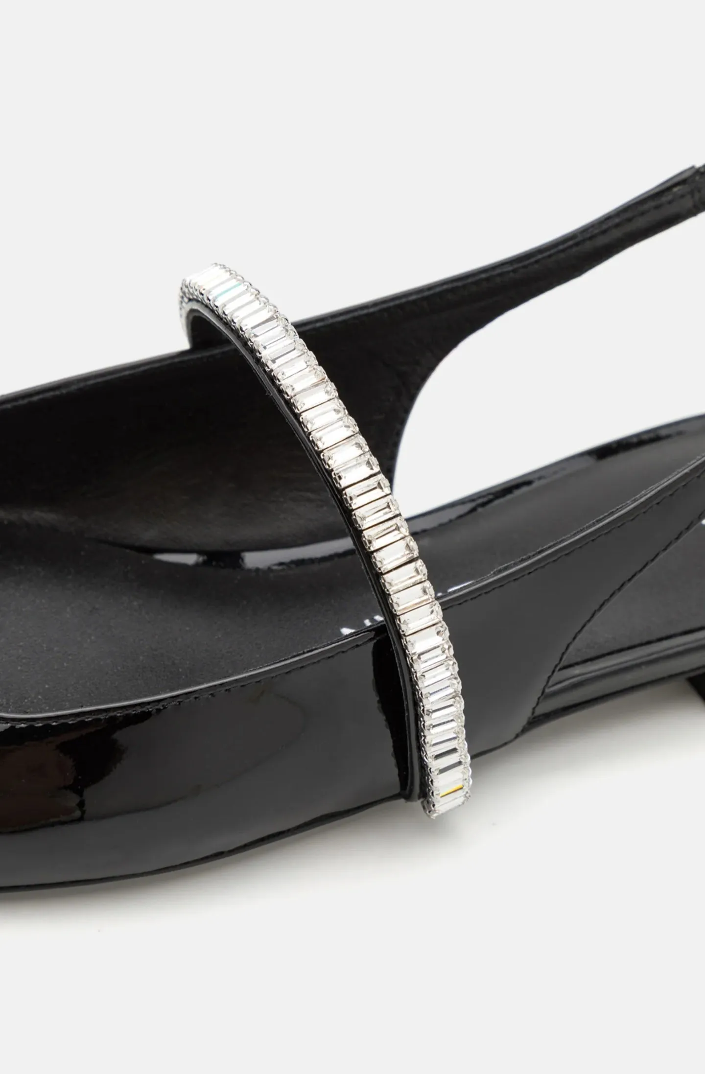 Stuart Weitzman  - Stefanie Slingback
