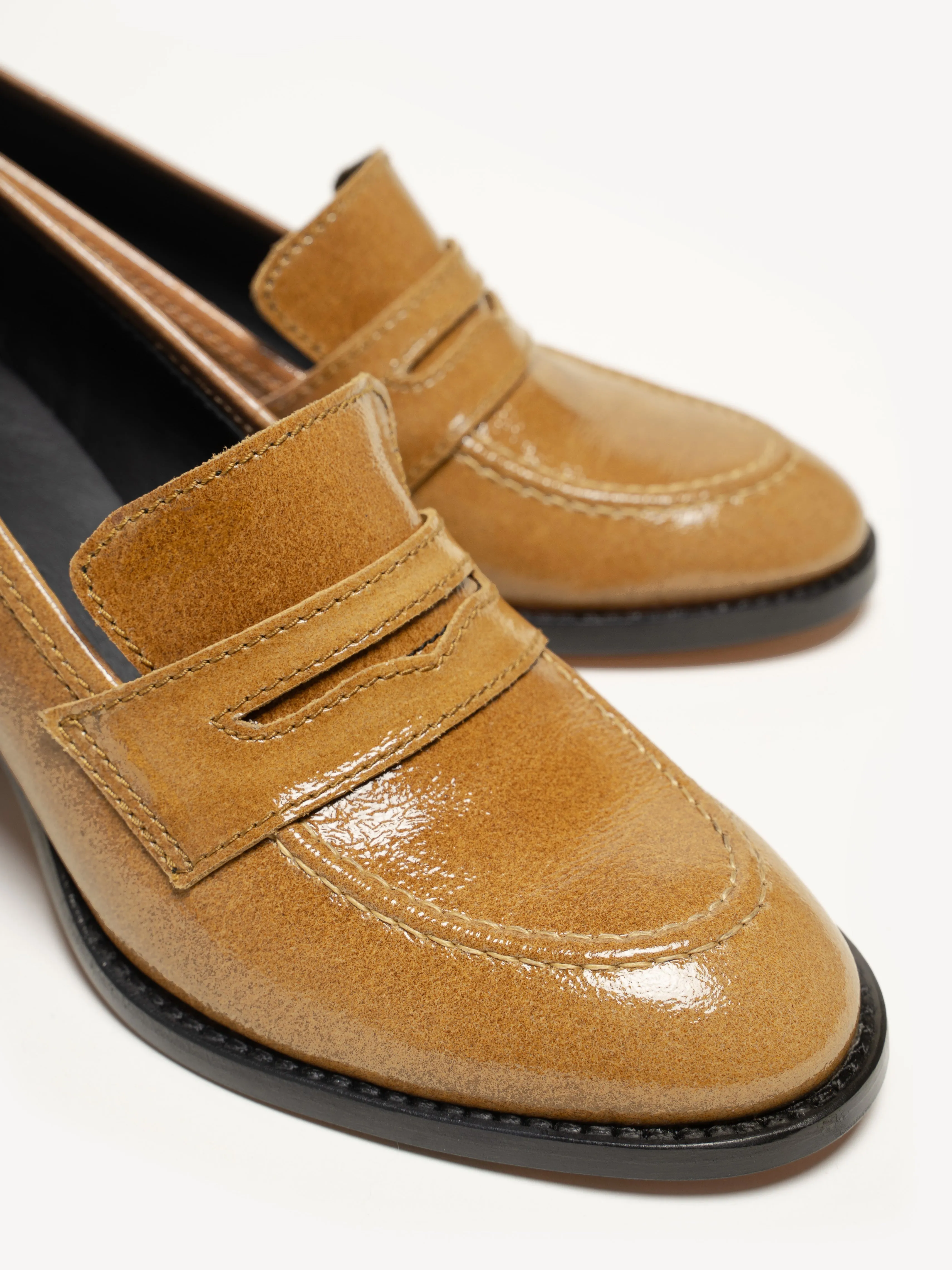The Adelaide (Sample Sale)