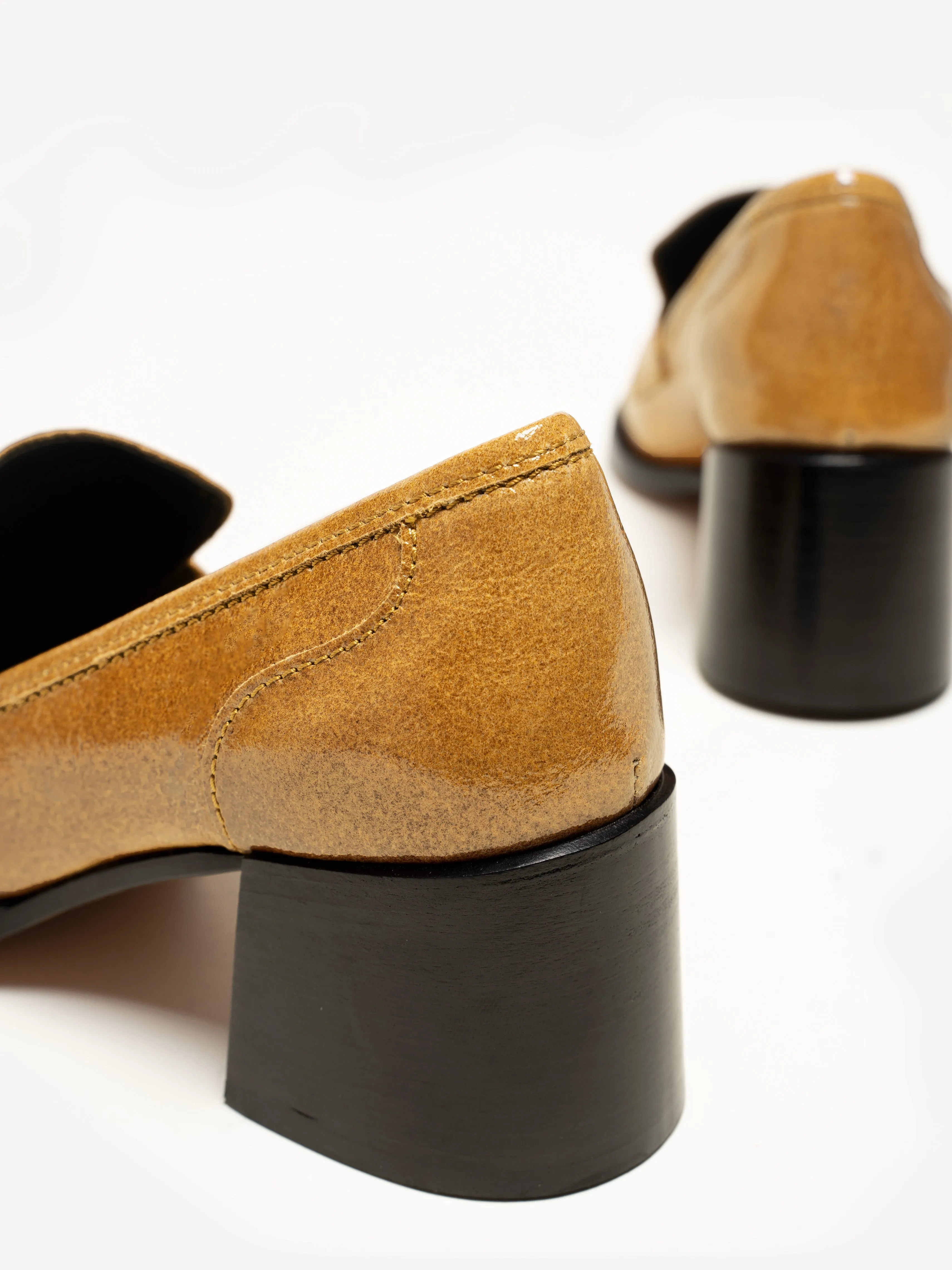 The Adelaide (Sample Sale)