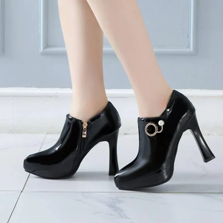 Women Glossy Patent Pointed Toe High Spool Heels with Pearls