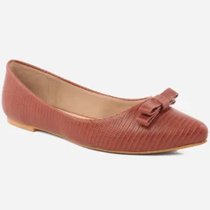 Women "Paltrow" Pointed Toe Comfort Slip On Shoes